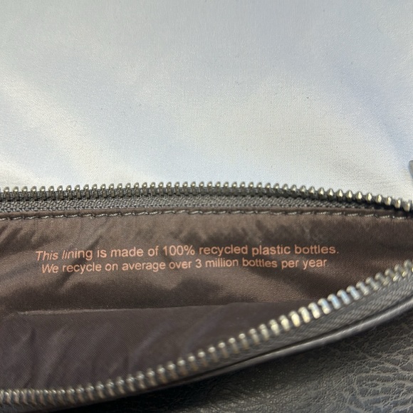 Grey Matt & Nat wallet - Picture 4 of 4